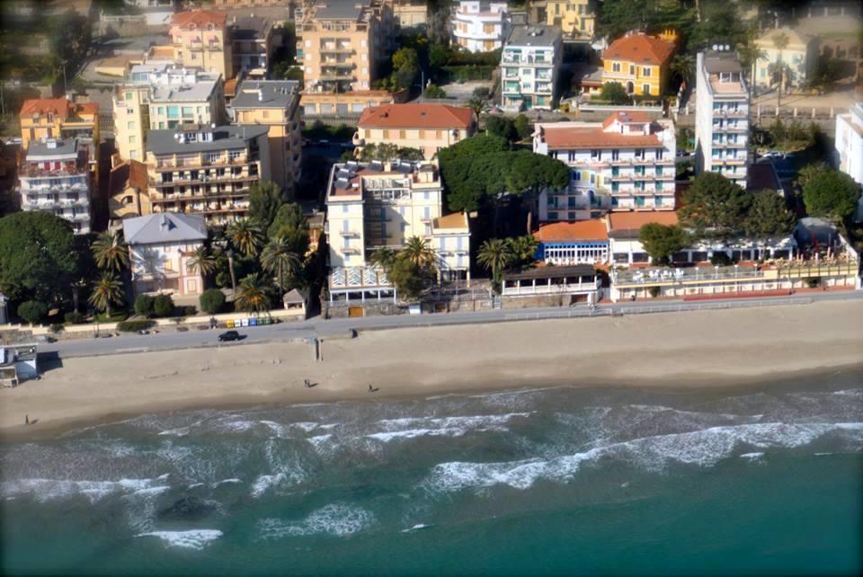 Hotel Primula Alassio Exterior photo